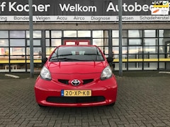 Toyota Aygo - 1.0-12V