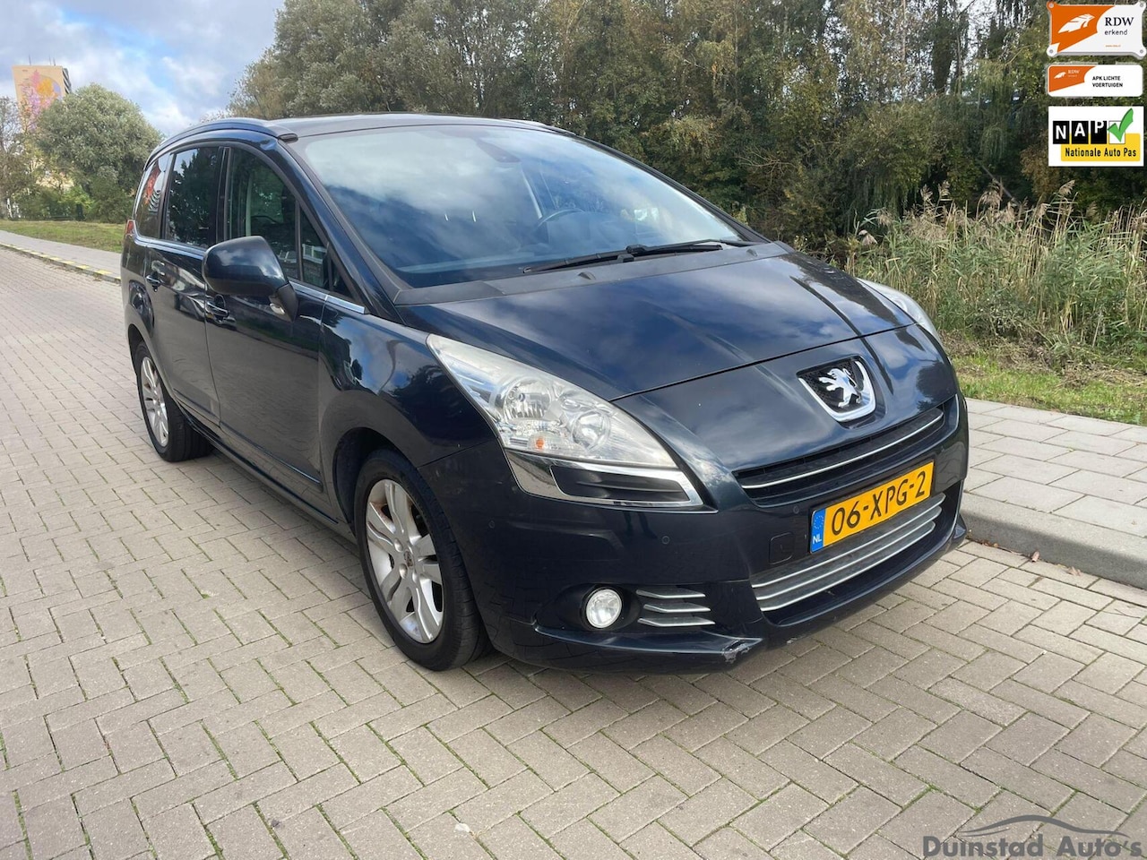 Peugeot 5008 - 1.6 THP Style 7p. * Handel of Export Lekt olie - AutoWereld.nl
