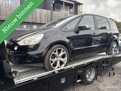 Ford S-Max - 2.0 Titanium 7p. KOOPJE LEES TEKST NAVI AIRCO PARK SENS
