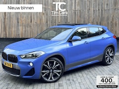 BMW X2 - sDrive20i M-sport Automaat | Panoramadak | DAB | LED verlichting | 20 inch | Schakelflippe