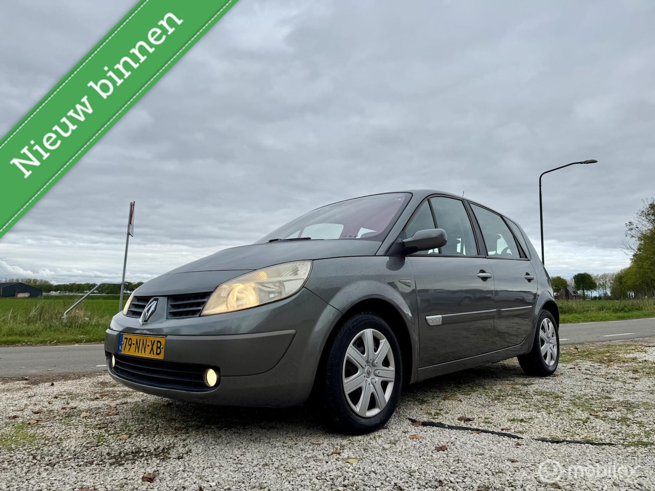 Renault Scénic - 2.0-16V Dynamique Luxe 2.0-16V Dynamique Luxe, BJ 2004, Airco, APK - AutoWereld.nl