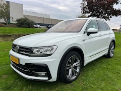 Volkswagen Tiguan - 2017 * 2.0 TDI 3 X R-LINE * PANO * LED * LEDER * EURO 6 * TOP STAAT