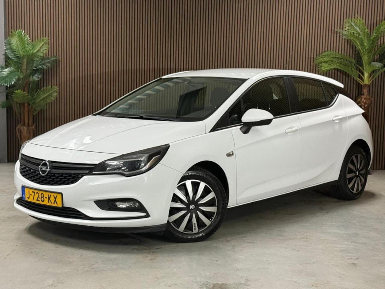 Opel Astra - 1.0 Business+ nieuw ketting - AutoWereld.nl