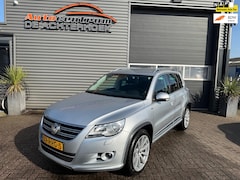 Volkswagen Tiguan - 1.4 TSI Sport&Style R-LINE*Trekhaak*Stoelverwarming