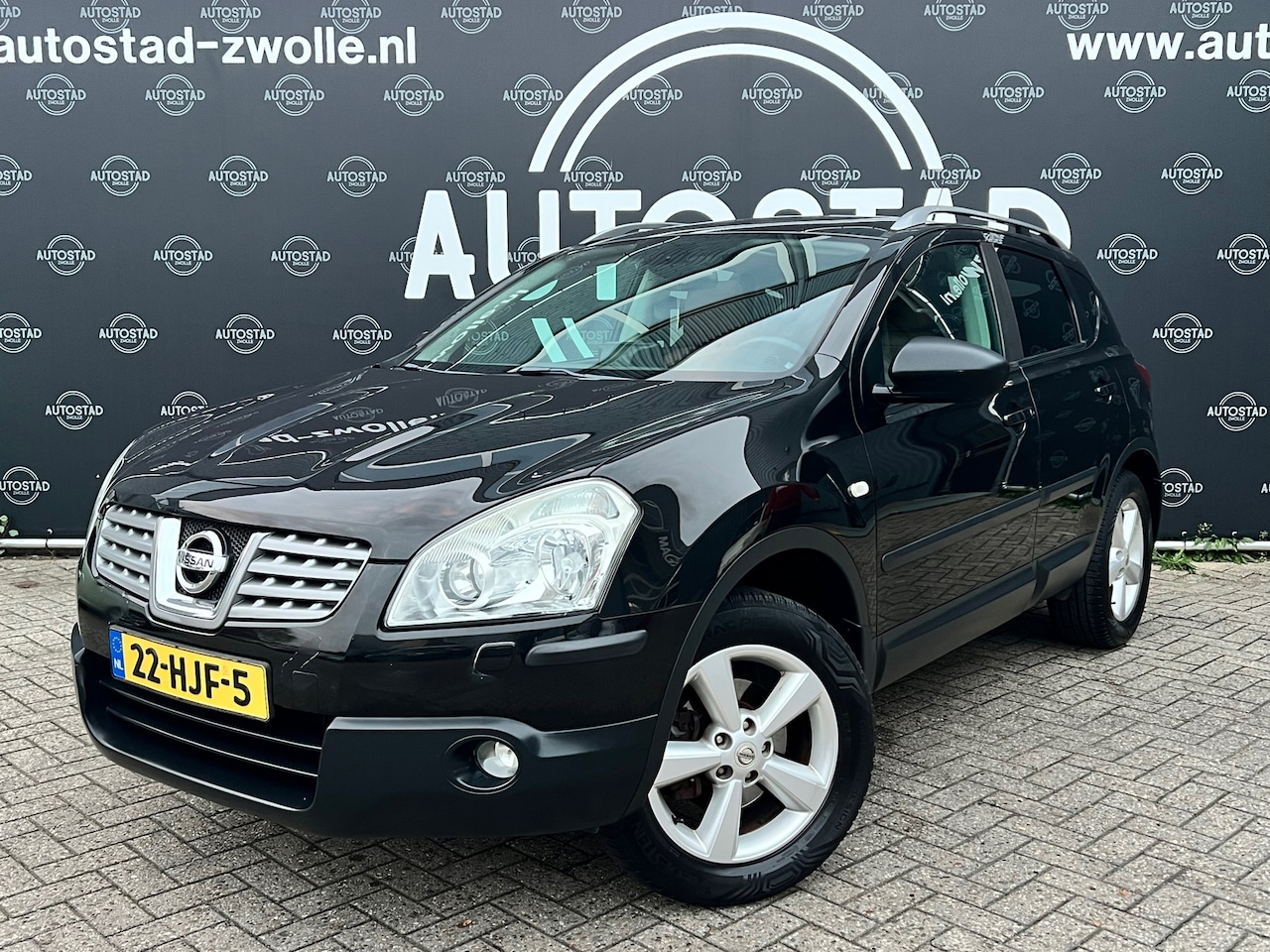 Nissan Qashqai - 2.0 Tekna Automaat/NL-Auto/2e Eigenaar/NAP/Pano/APK/Airco - AutoWereld.nl