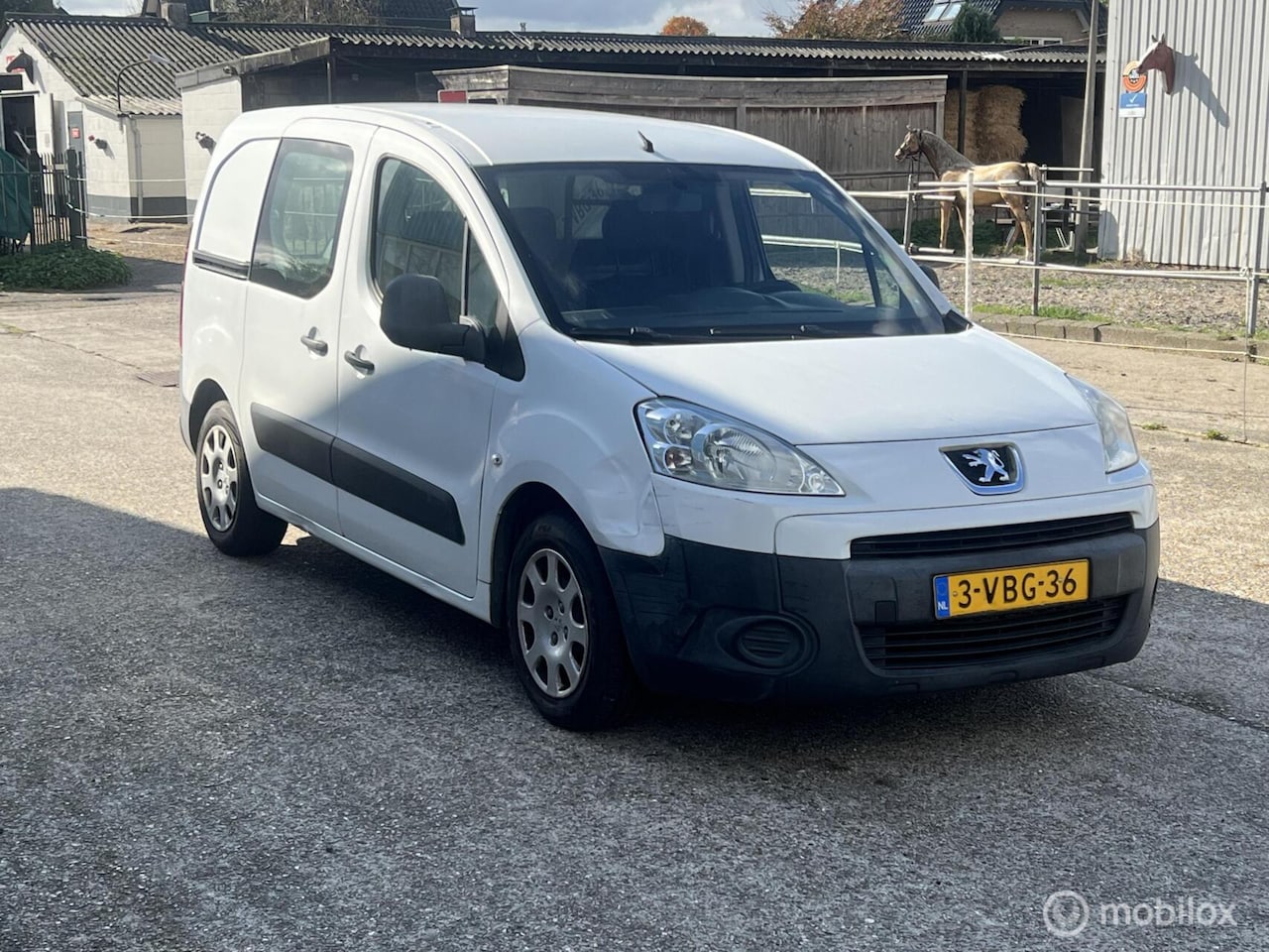 Peugeot Partner - bestel 120 1.6 HDI L1 XT - AutoWereld.nl