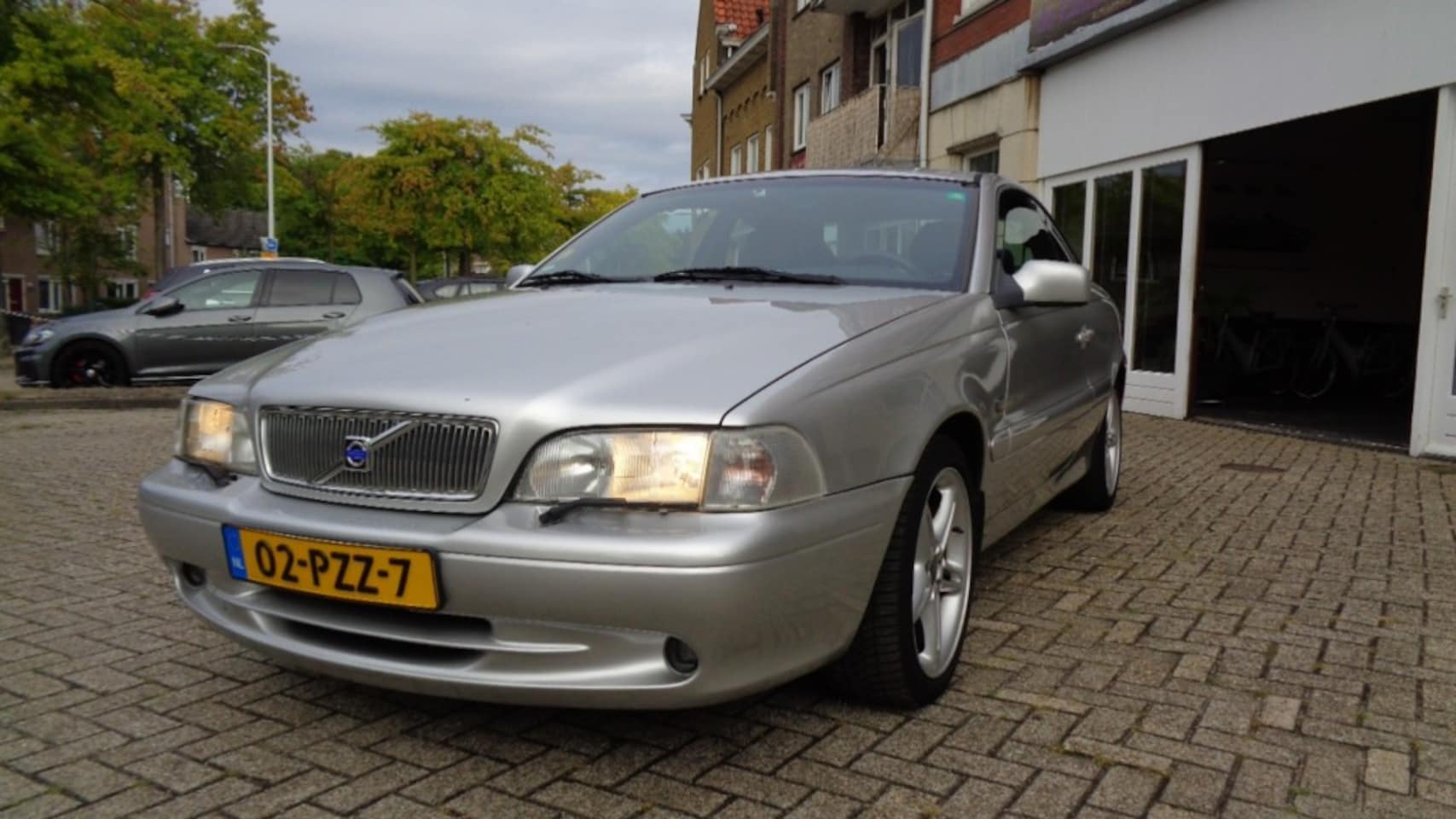 Volvo C70 - 2.0 T SPORT - AutoWereld.nl
