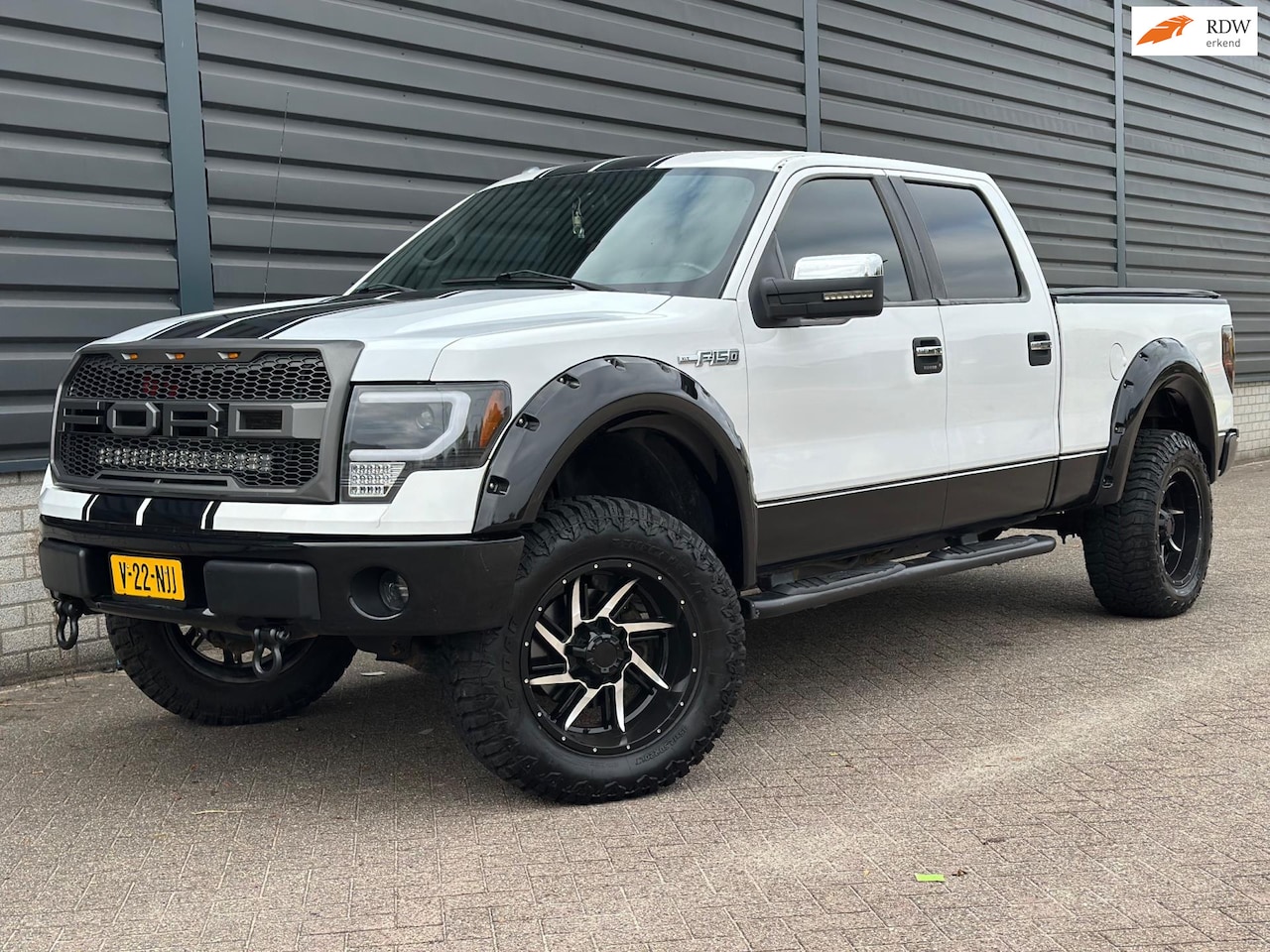 Ford F150 - F-150 XLT Supercrew 5.4 V8 320PK LPG MARGE!! - AutoWereld.nl