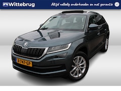 Skoda Kodiaq - 2.0 TSI 4x4 Sportline Business / Panorama Dak / Elekt. stoel / Trekhaak wegkl. / App Conne