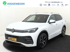 Volkswagen Tiguan - 1.5 eHybrid R-Line Edition | Panoramadak | Trekhaak | 360 camera | Adaptieve demping | Sto