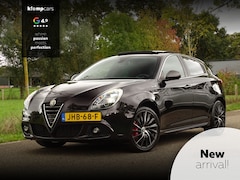 Alfa Romeo Giulietta - 1.4 T 170PK QV-Line | Xenon | Nav | Schuifdak | Bose | Leer | Turbina | Full
