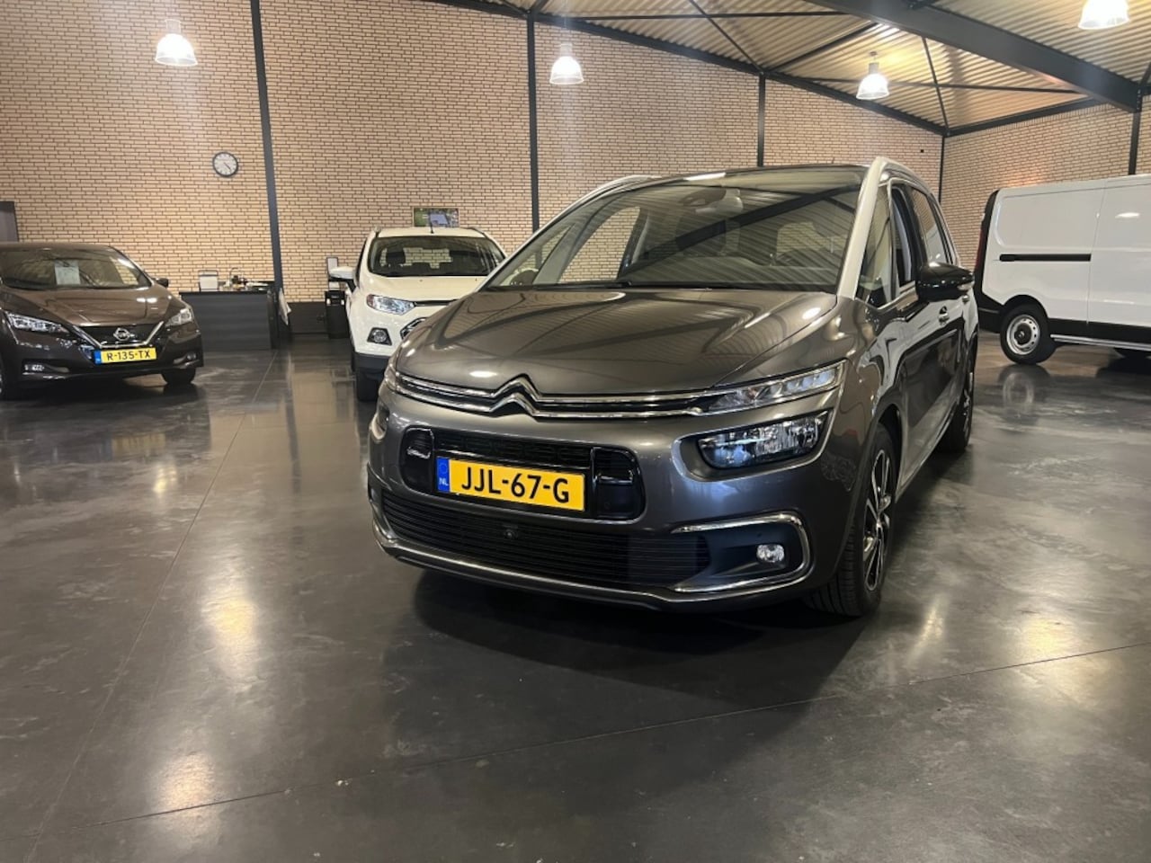 Citroën Grand C4 SpaceTourer - 1.2 PT FEEL 7 persoons-Leer-Automaat - AutoWereld.nl