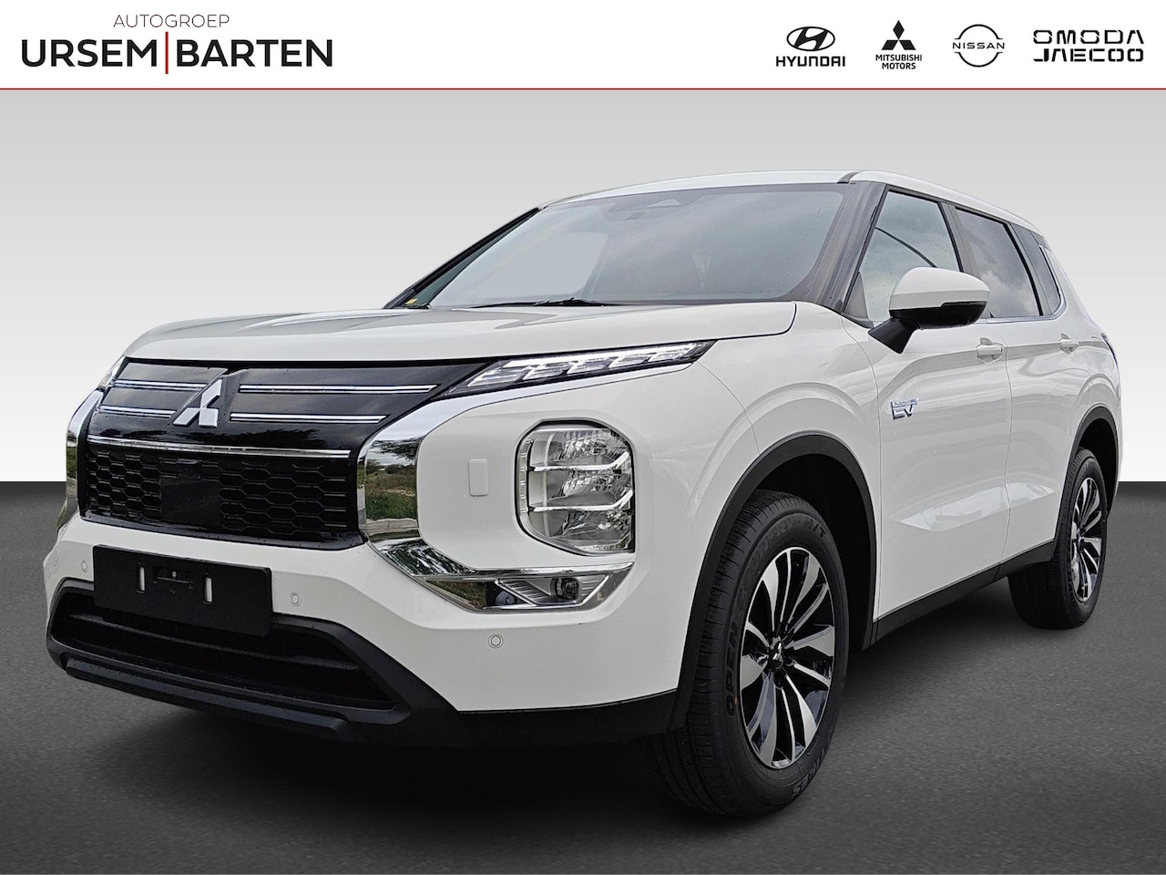 Mitsubishi Outlander - 2.4 PHEV Intense | VAN € 53.995,- VOOR 49.930,- | UIT VOORRAAD LEVERBAAR - AutoWereld.nl