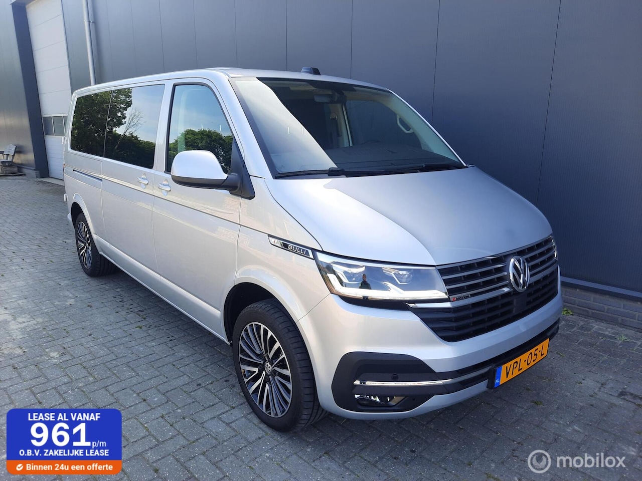 Volkswagen Transporter - 2.0 TDI L2H1 31 DC 4Motion Bulli 2.0 TDI L2H1 31 DC 4Motion Bulli - AutoWereld.nl