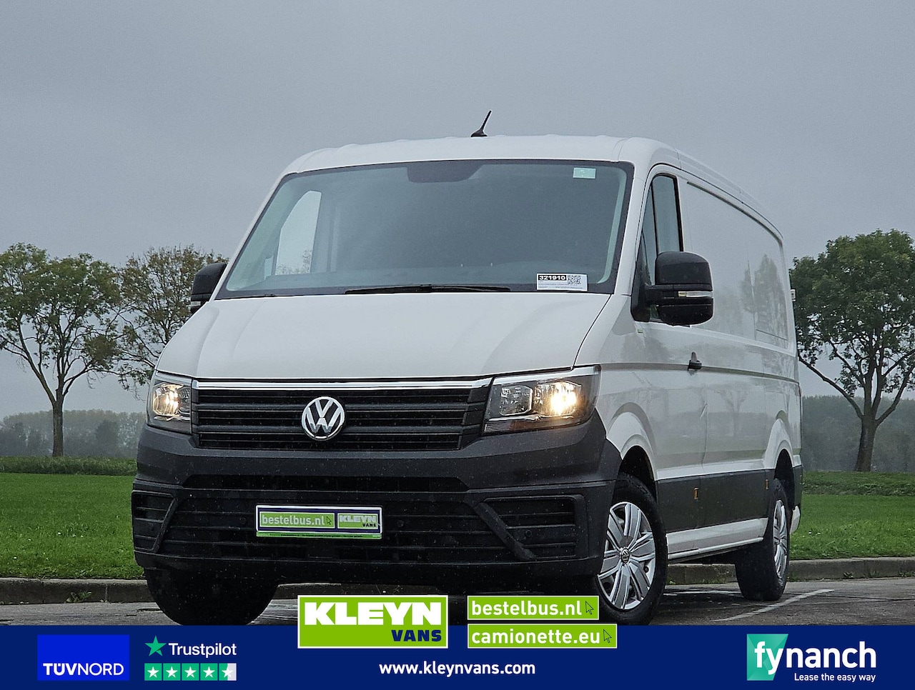 Volkswagen Crafter - 35 2.0 L3H2 Navi Euro6 - AutoWereld.nl