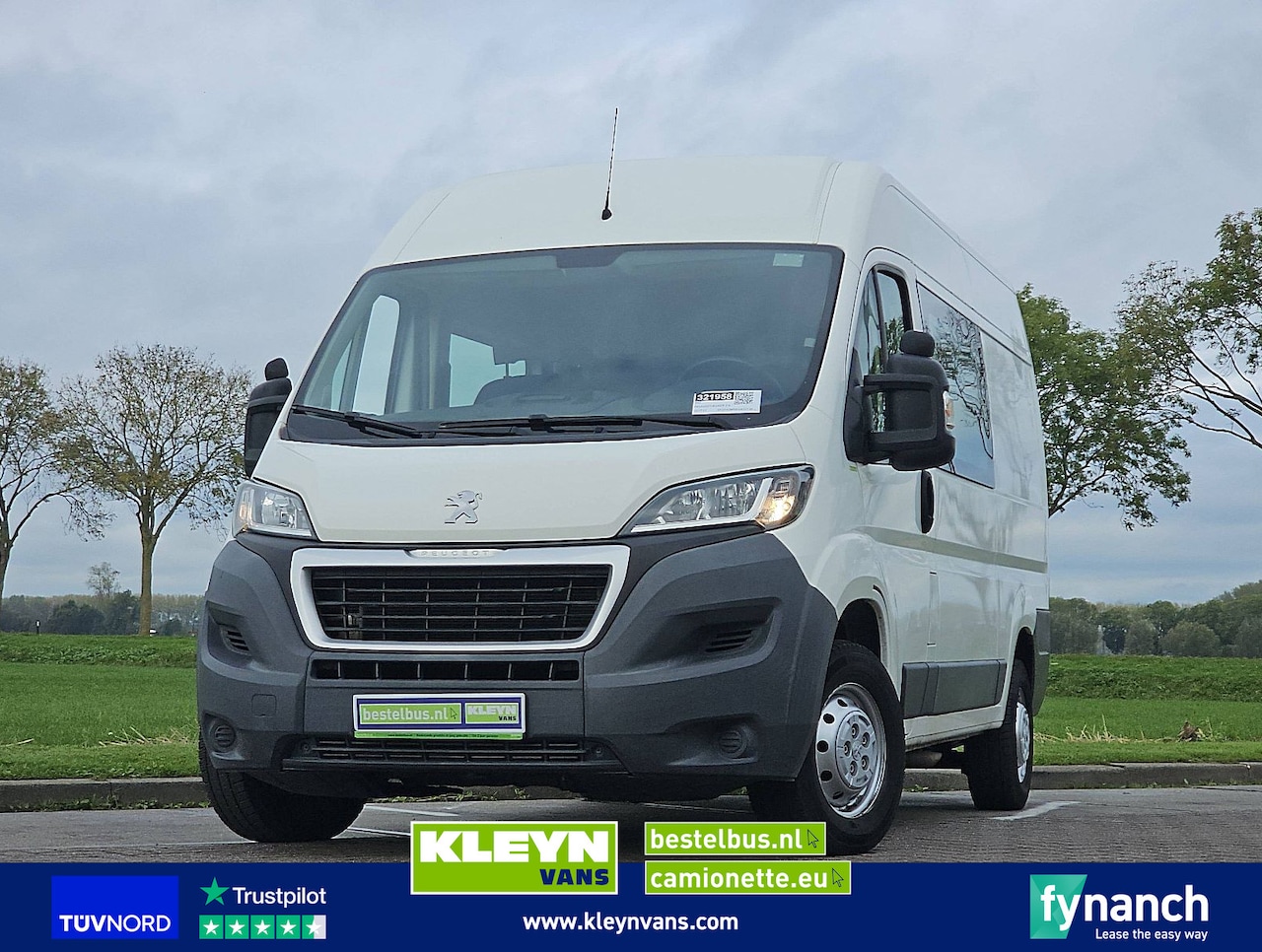 Peugeot Boxer - 2.0 L2H2 Dubbel Cabine! - AutoWereld.nl