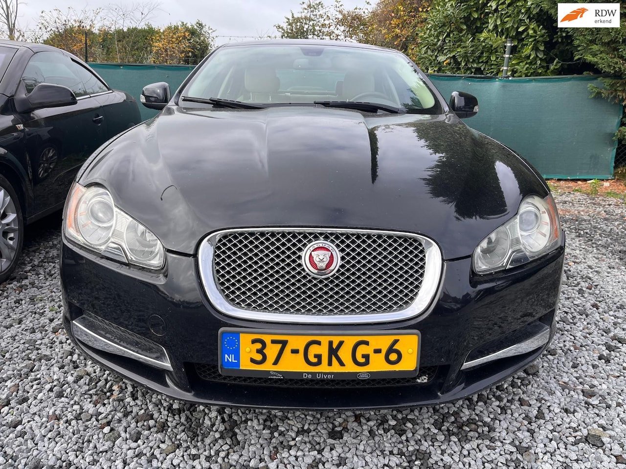 Jaguar XF - 2.7D V6 Premium Luxury 2.7D V6 Premium Luxury (MOTOR DEFECT START WEL NOG ) - AutoWereld.nl