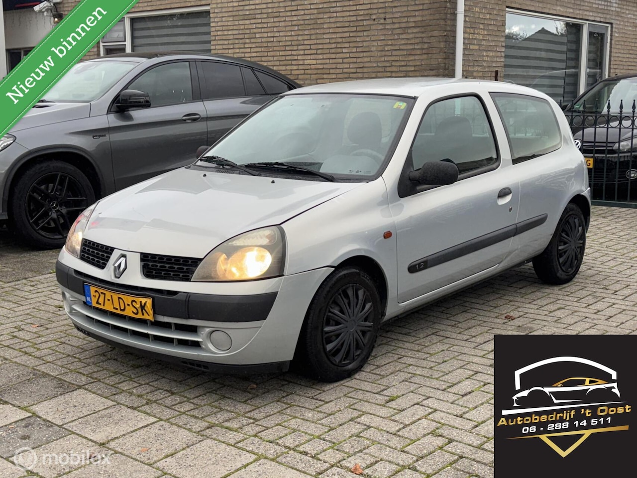 Renault Clio - 1.2 Authentique rijd en schakelt super nw apk - AutoWereld.nl
