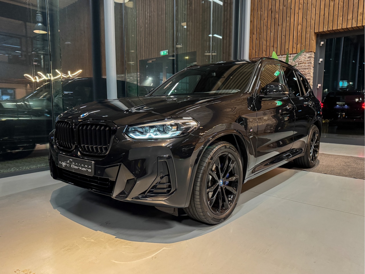 BMW X3 - xDrive20i M-Sport, Pano, Trekhaak, 20", HeadUp, Cruise - AutoWereld.nl