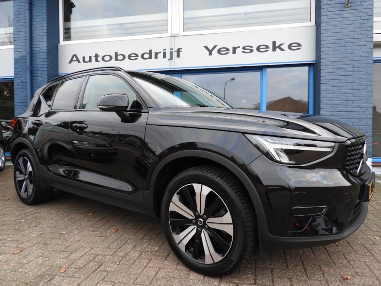 Volvo XC40 - 1.5 T5 Plug-in hybrid Plus Dark - AutoWereld.nl
