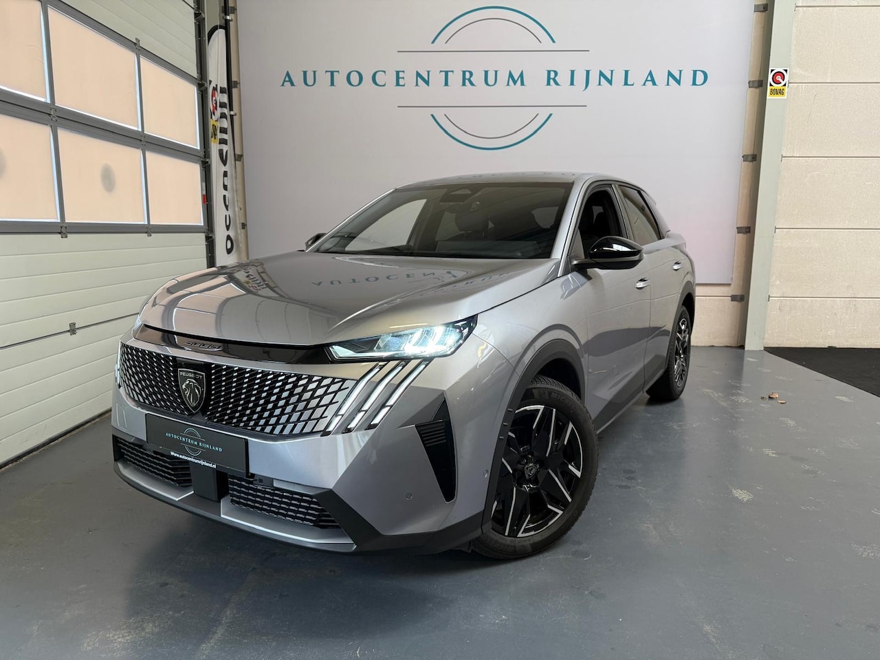 Peugeot 3008 - 1.2 Hybrid 145 Allure 1Jaar Bovag Garantie - AutoWereld.nl