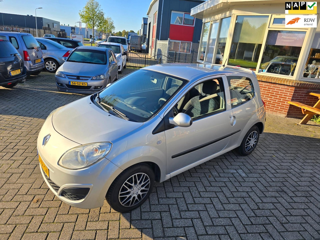 Renault Twingo - 1.2 Authentique 1.2 Authentique - AutoWereld.nl