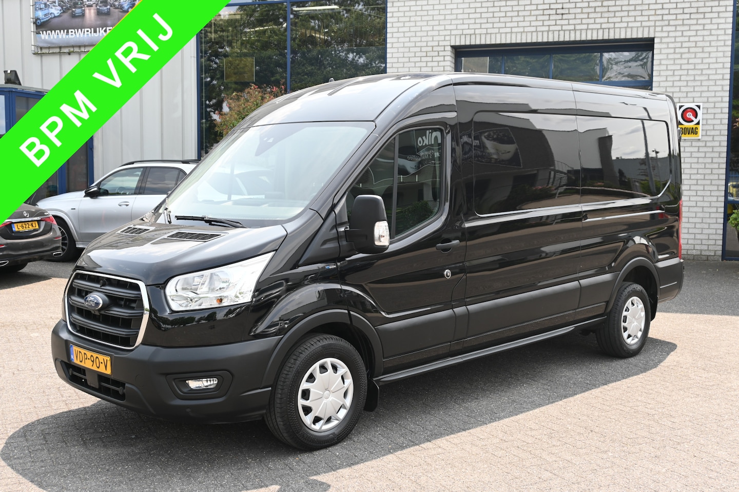 Ford Transit - 350 L3H2 Trend 130 pk 2.0 TDCI Adaptive cruise control, Navigatie, Camera, Trekhaak - AutoWereld.nl