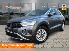 Volkswagen T-Roc - 1.0 TSI Life | DAB | Carplay | Winterpakket |
