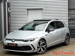 Volkswagen Golf - 1.5 eTSI R-Line|Trekhaak|Pano|IQ Light|Sfeer|Camera|ACC|Navi|