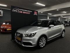 Audi A1 - 1.2 TFSI Connect NL-auto met allseasonbanden, navigatie en cruise control