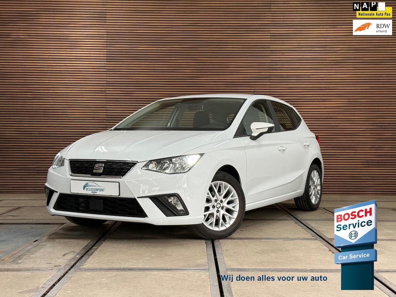 SEAT Ibiza - 1.0 TSI 5 deurs Style | Beats Audio | Bluetooth | Airco | Parkeersensoren - AutoWereld.nl
