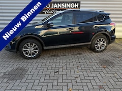Toyota RAV4 - 2.5 Hybrid AWD Executive met 1650kg trekgewicht | Trekhaak | Stoel/Stuurverwarming | 360°