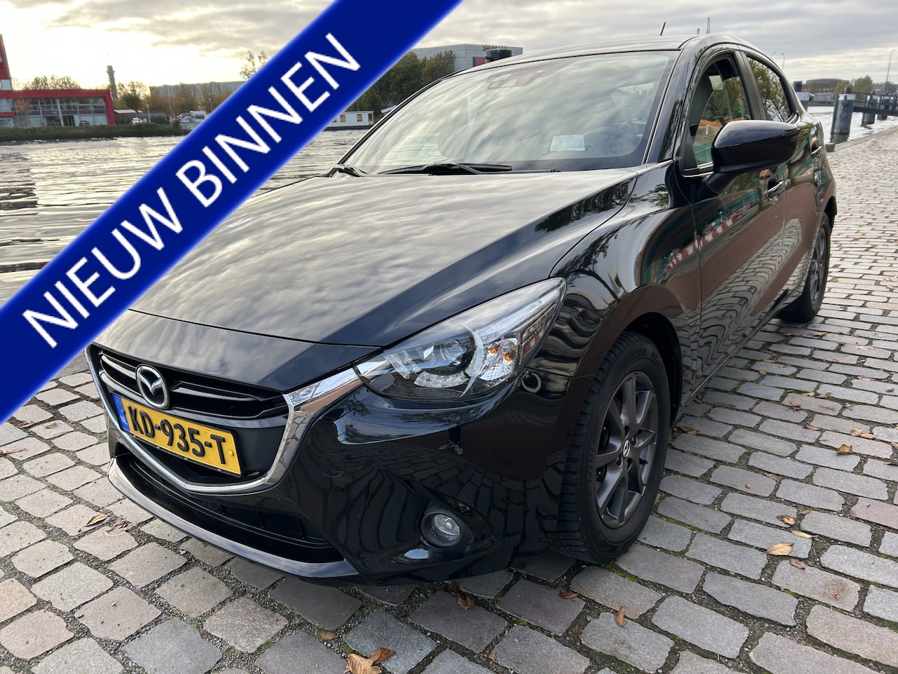 Mazda 2 - 1.5 Skyactiv-G Skylease GT automaat navi airco leer - AutoWereld.nl
