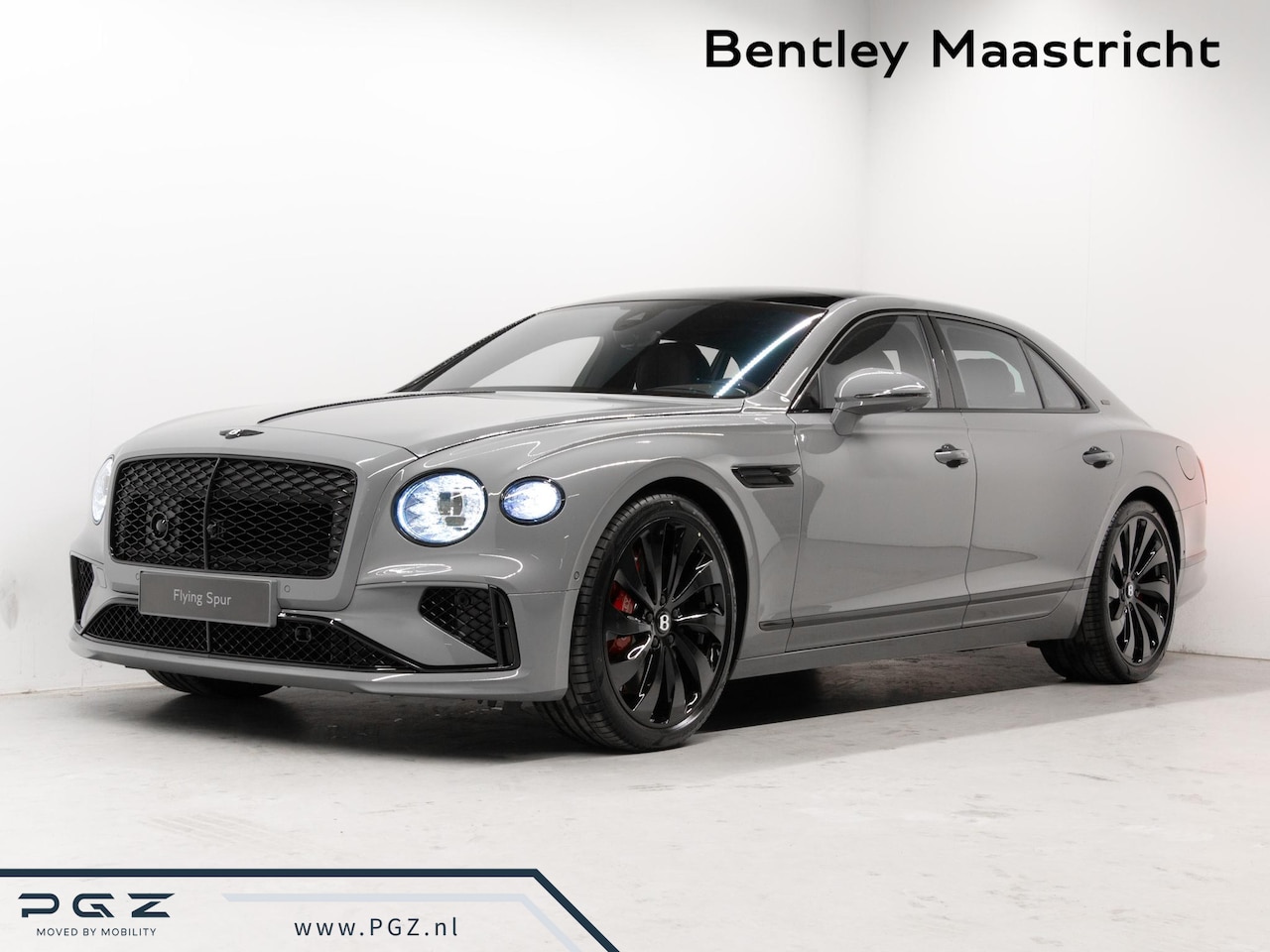 Bentley Flying Spur - 4.0 V8 Hybrid Black Edition TOURING SPEC | B&O - AutoWereld.nl
