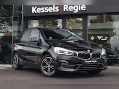 BMW 2-serie Active Tourer - 220i Executive ACC Camera Stoelverwarming El.kofferbak LED Navi