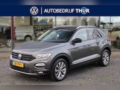 Volkswagen T-Roc - 1.0 TSI Style 85KW/115PK, Navigatie, Activ info display, Chrome dakrail, clima, led achter