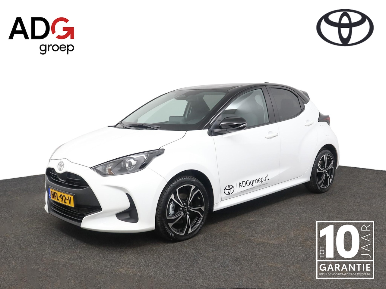 Toyota Yaris - 1.5 Hybrid 115 ADG Limited Edition | 17" Lichtmetalen velgen | Bi-Tone | Privacy Glass | A - AutoWereld.nl