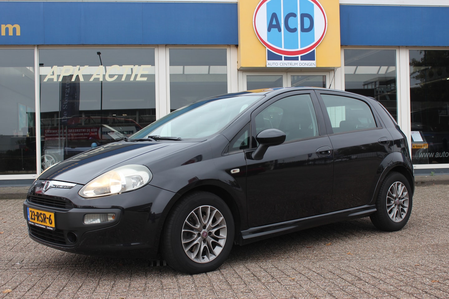 Fiat Punto Evo - 1.3 M-Jet Dynamic - AutoWereld.nl