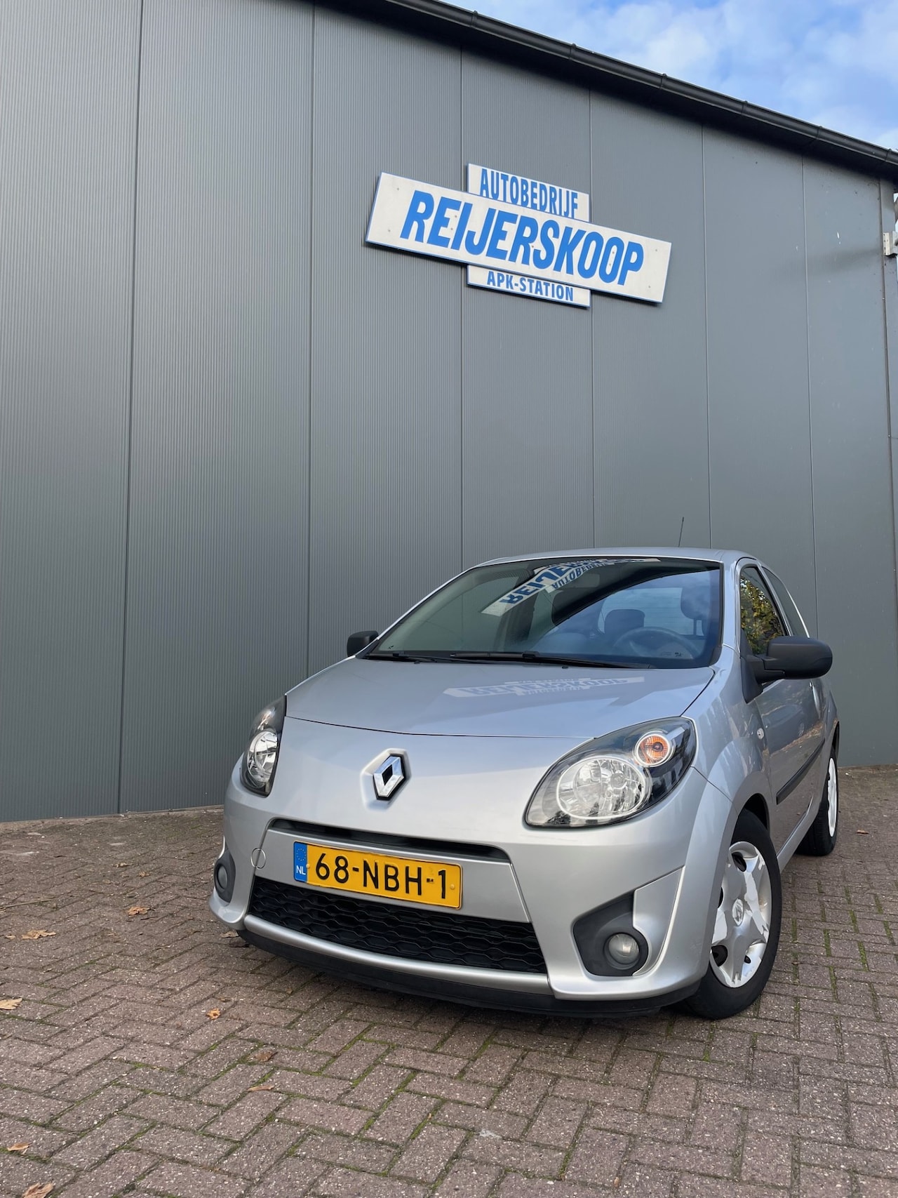 Renault Twingo - 1.2-16V Authentique - AutoWereld.nl