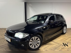 BMW 1-serie - 120i Executive PANO TREKHAAK