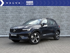 Volvo XC40 - B4 Plus Dark | Trekhaak | Adaptive cruise control | Verwarmbare voorruit | Dode hoek detec
