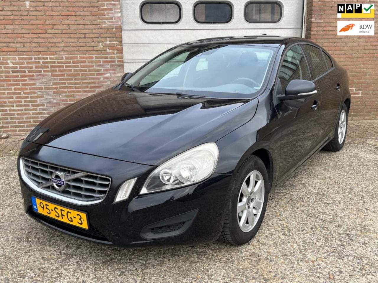 Volvo S60 - 1.6 T3 Business Pack Pro 2011 - AutoWereld.nl