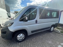 Peugeot Boxer - 330 2.0 BlueHDI L1H1 Premium