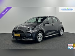 Toyota Yaris - 1.5 Hybrid Active CAMERA ECC CARPLAY CRUISE