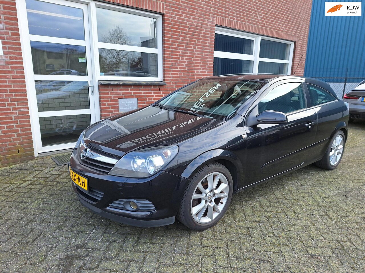 Opel Astra GTC - 2.0 Turbo 147 KW nieuwe turbo. - AutoWereld.nl