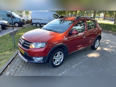 Dacia Sandero Stepway - 0.9 TCe Lauréate | 1ste EIGENAAR / NL AUTO | DEALERONDERHOUDEN | SENSOREN | ARICO | CRUISE