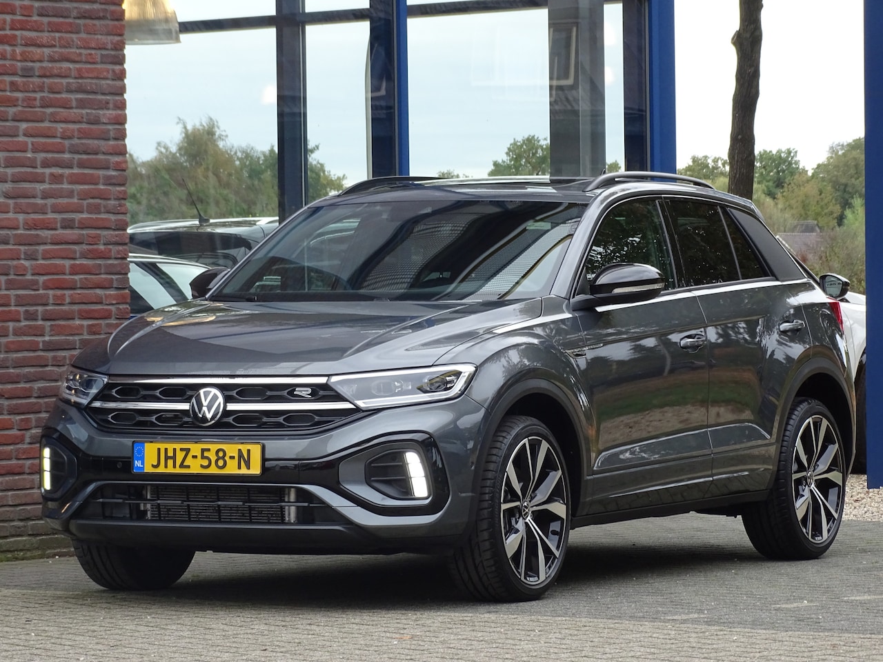 Volkswagen T-Roc - 1.5 TSI R-Line Edition 1.5 TSI R-Line Edition - AutoWereld.nl