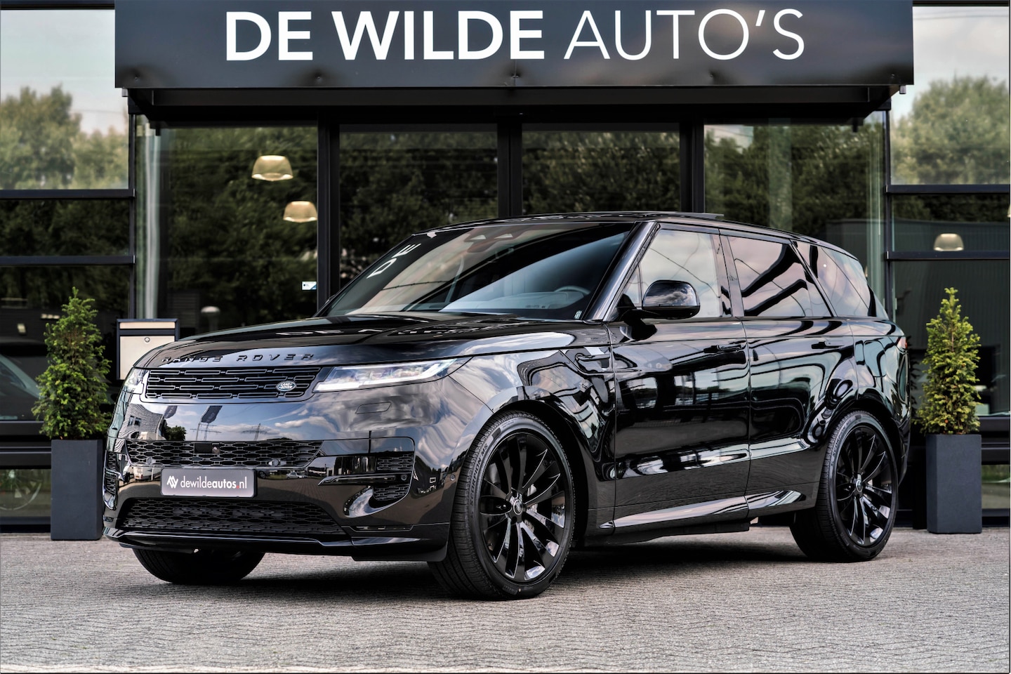 Land Rover Range Rover Sport - 3.0 P460e Dynamic SE Pano SoftClose Head-up 23-inch Stoelventilatie 360-camera - AutoWereld.nl