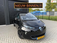 Renault Zoe - Q210 Zen Quickcharge incl 2 Laders Thuis en Buiten. Black edition