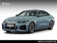 BMW i4 - eDrive35 70 kWh M Sport edition | Comfort pack | Glazen schuif-/kantel dak